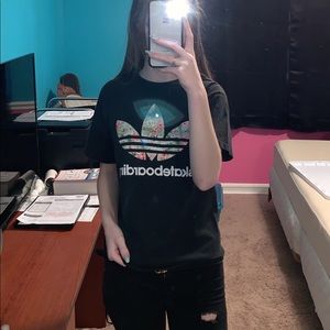 Adidas T-Shirt